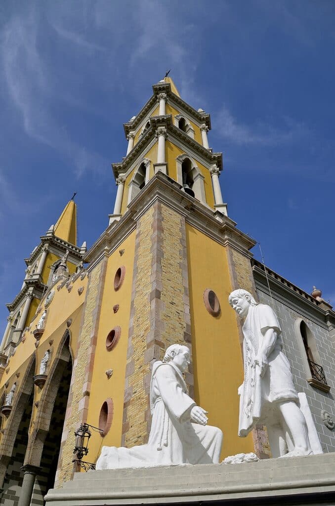 Elite Travel Reviews The Historic Center Of Mazatlán (2)
